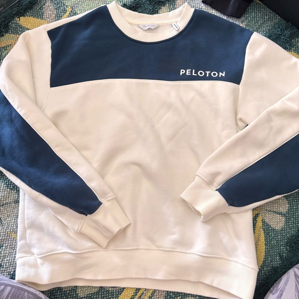 Peloton Sweatshirt Navy Blue and Cream Heavyweight Logo Small